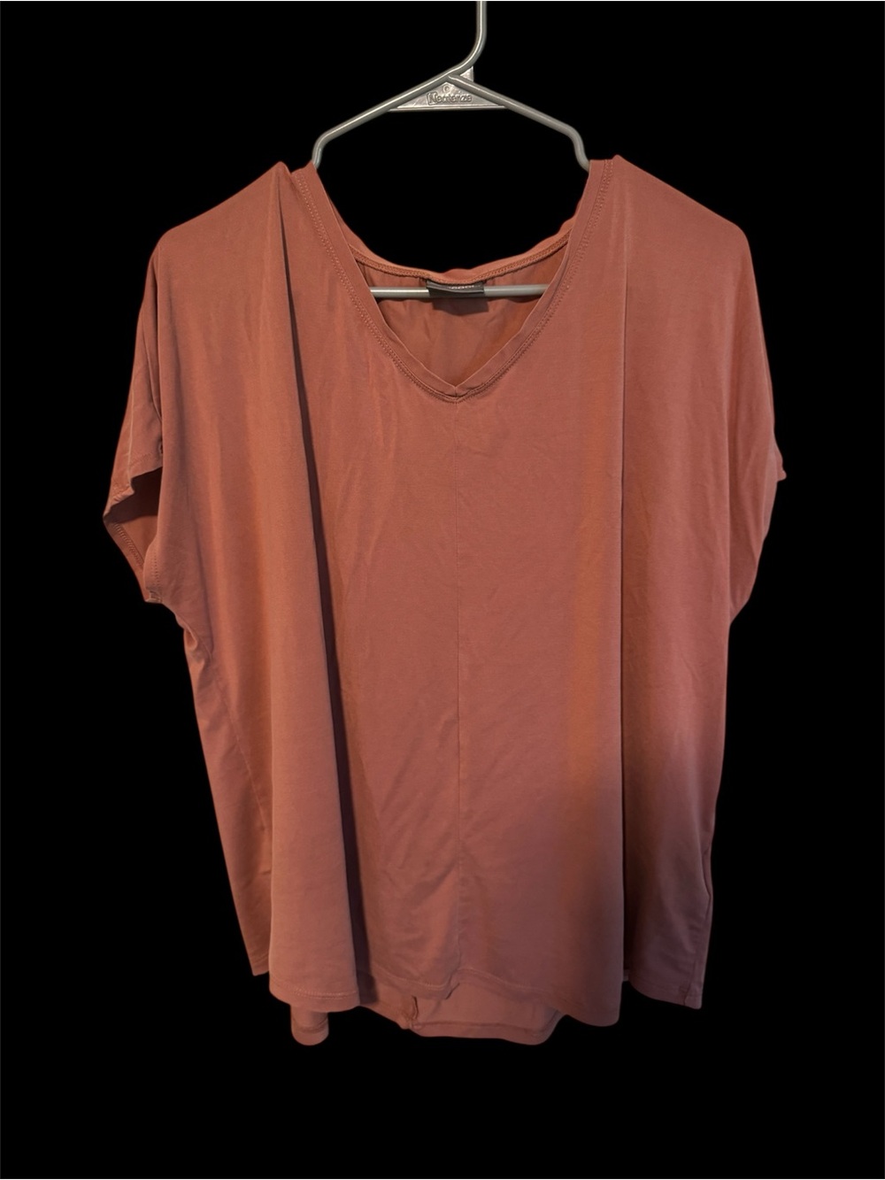 Women's Relaxed V-Neck Short Sleeve Tee - Dusty Clay
